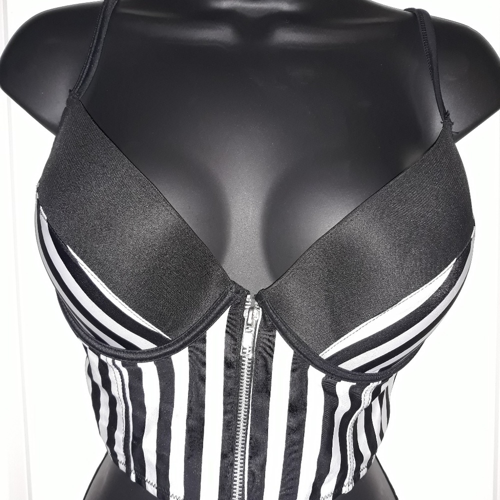 Black and white corset